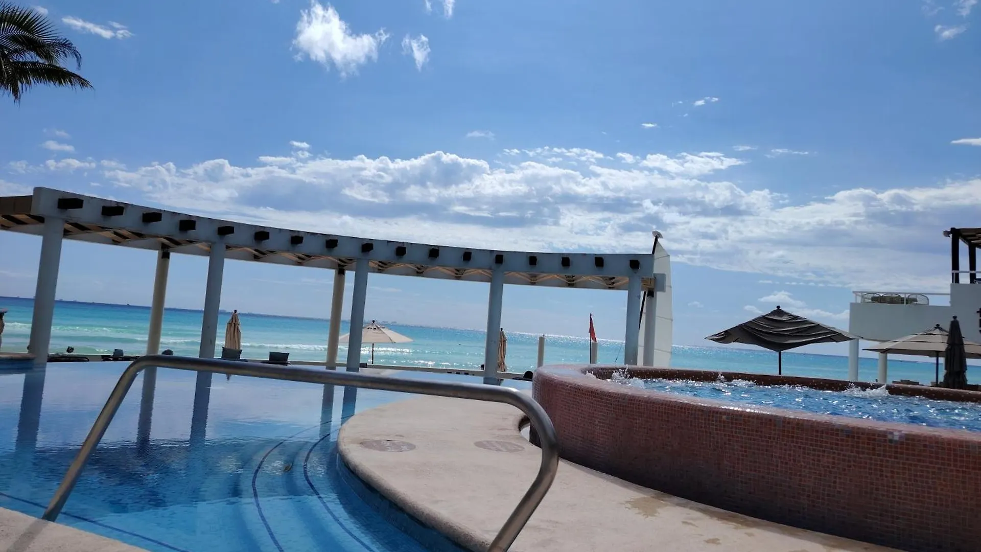 Sunset Fishermen Beach & Spa Resort 신데 델 카르멘 멕시코