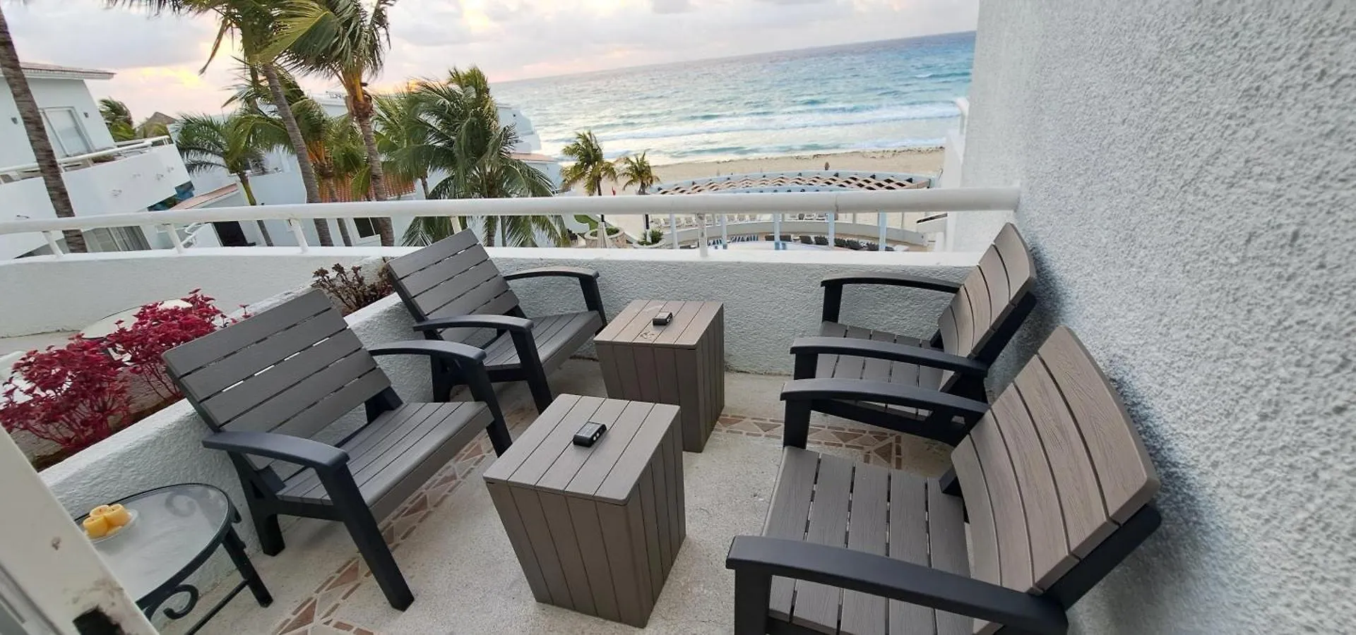 Sunset Fishermen Beach & Spa Resort 신데 델 카르멘 멕시코